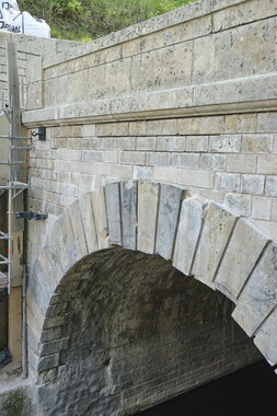 vnf dtrs saone tunnel saint-albin chantier pierre 042