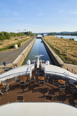 vnf dtrs tourisme saone ecluse ormes 004