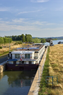 vnf dtrs tourisme saone ecluse ormes 009