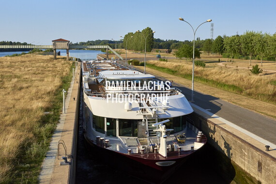 vnf dtrs tourisme saone ecluse ormes 013