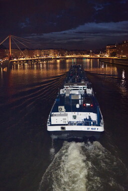 vnf lyon saone trafic fluvial lyon nuit 015