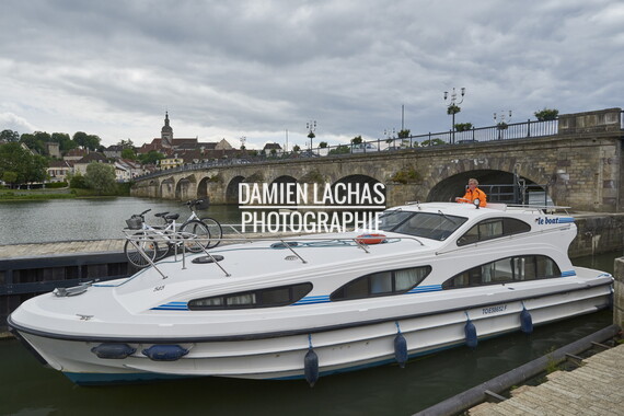 vnf pont barrage ecluse passe gray-saone 007