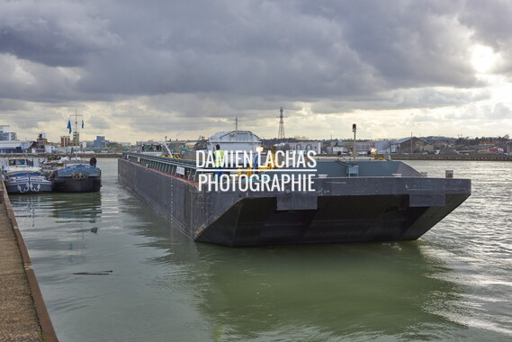 vnf transfo edf saone port herriot 2 dechargement chargement 007