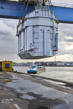 vnf transfo edf saone port herriot 2 dechargement chargement 018