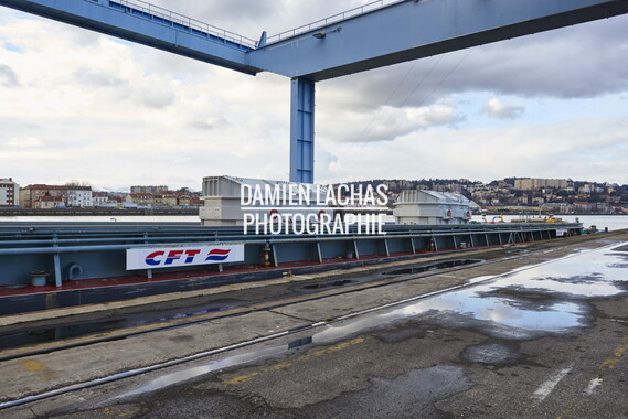 vnf transfo edf saone port herriot 2 dechargement chargement 027