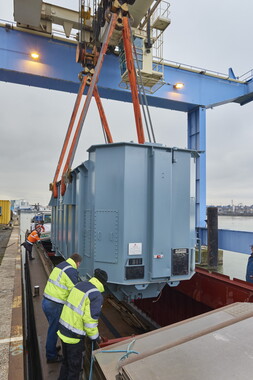 vnf transfo edf saone port herriot 3 chargement 035