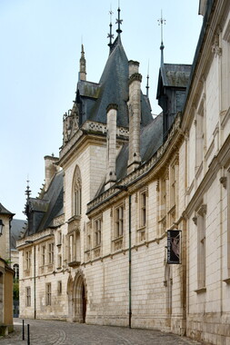 palais jacques coeur oct2024 02