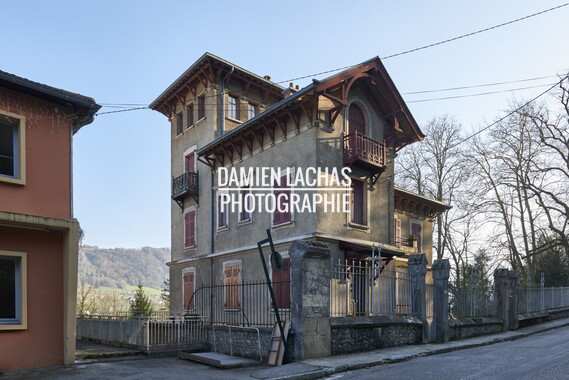 patrimoine grande batisse st-geoire-valdaine bourg 741 007