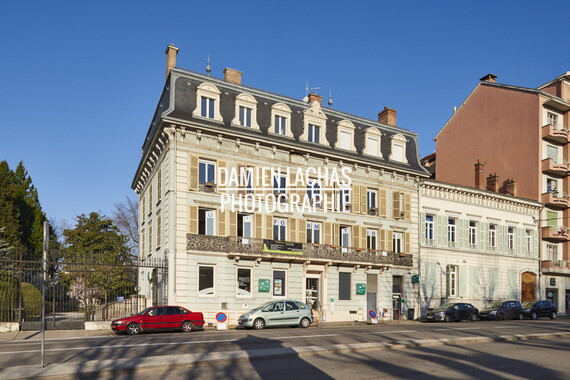 patrimoine grande batisse voiron bnp senozan 002