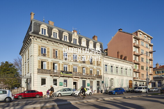 patrimoine grande batisse voiron bnp senozan 003