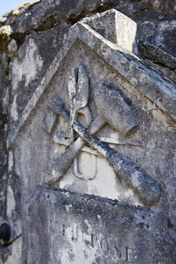 patrimoine public tullins cimetiere outils champon 004