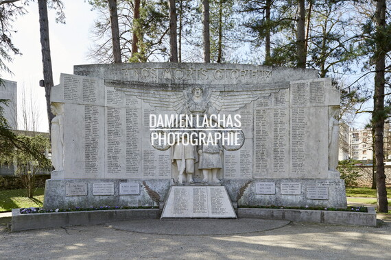 patrimoine public voiron monuments morts 001