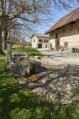 patrimoine rural montferrat ferme etang 005