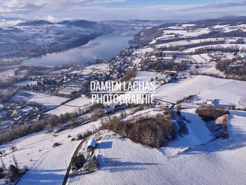 pays voironnais aerien paladru chateau 003
