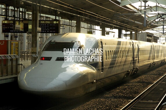 japon train metro shinkasen 007