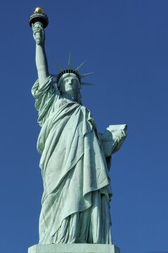 dl new york statue de la liberte 010