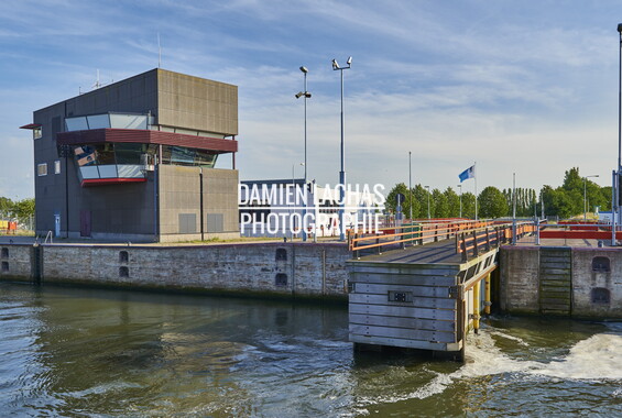 pays-bas aout2014 fluvial ecluse 031
