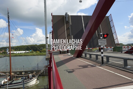 pays-bas aout2014 fluvial pont ecluse grand gabarit 013