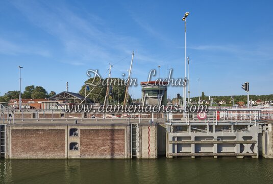 pays-bas aout2014 fluvial ecluse 018